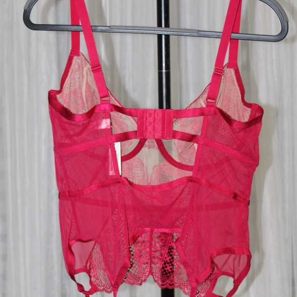 Adore Me. Hot Pink Lace Bustier Corset with Garters. Sz. 1XL - Picture 6 of 8